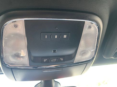 Used 2019 Dodge Durango R/T w/ Trailer Tow Group IV AWD/4WD image 26