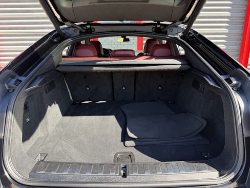 Used 2022 BMW X6 xDrive40i w/ M Sport Package image 22