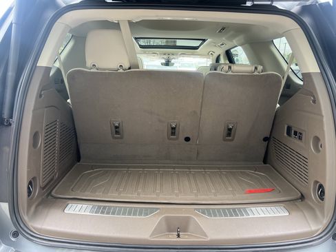 Used 2021 GMC Yukon Denali w/ Denali Premium Package image 34