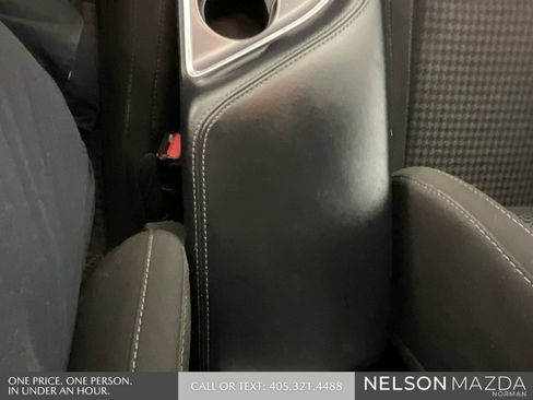 Used 2021 Dodge Challenger SXT w/ Blacktop Package image 32