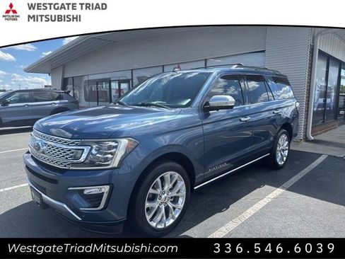 Used 2019 Ford Expedition Platinum image 3