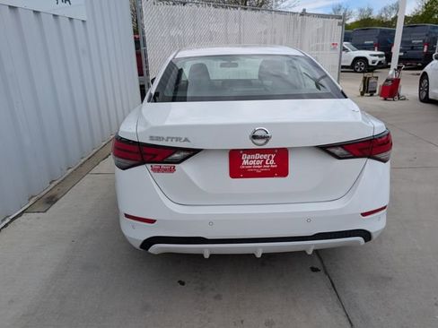 Used 2022 Nissan Sentra S FWD image 22