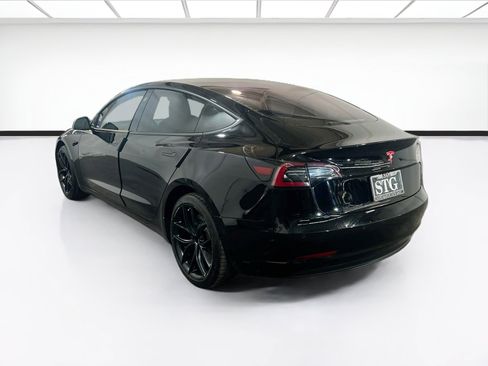 Used 2018 Tesla Model 3 RWD image 6