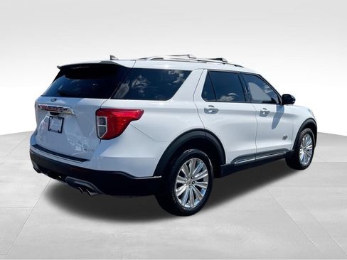 Used 2021 Ford Explorer King Ranch w/ Premium Technology Package AWD/4WD image 8