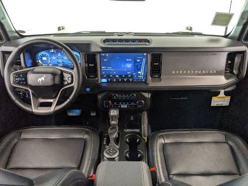 Certified 2026 Ford Bronco Badlands AWD/4WD image 7