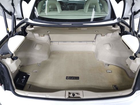 Used 2010 Lexus IS 250C w/ Luxury Pkg RWD image 7