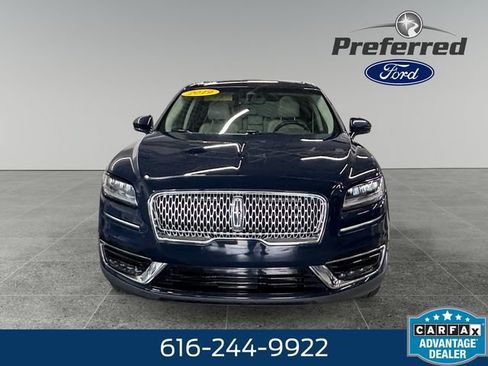Used 2019 Lincoln Nautilus Reserve w/ Class II Trailer Tow Package AWD/4WD image 11