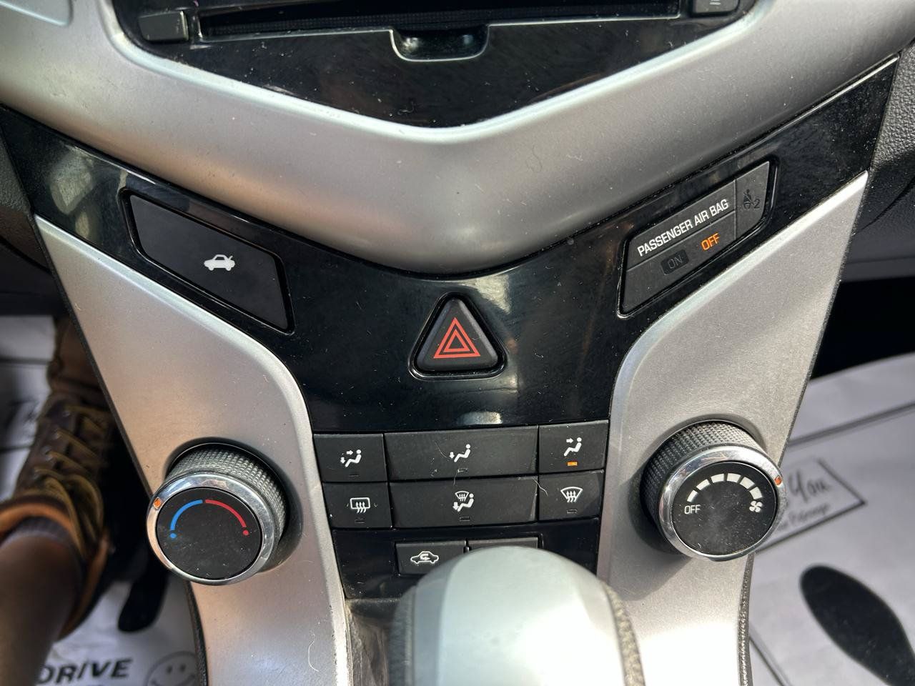 Used 2016 Chevrolet Cruze LT FWD image 23