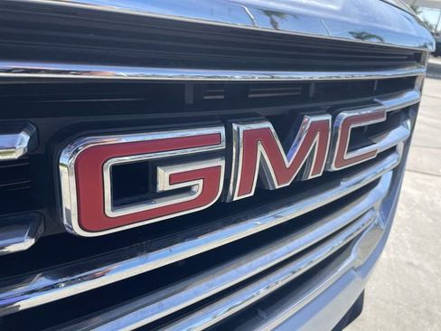 Used 2023 GMC Terrain SLT FWD image 30