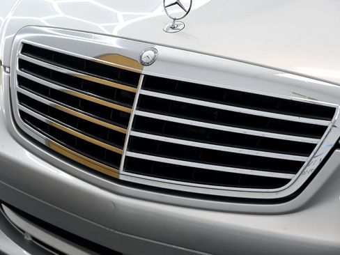 Used 2007 Mercedes-Benz S 550 image 8