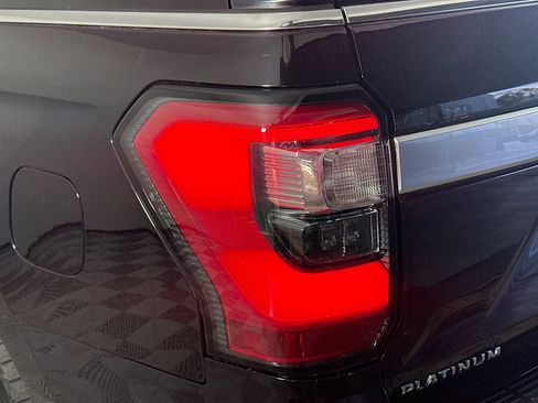 Used 2020 Ford Expedition Max Platinum image 36