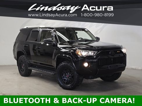 Used 2014 Toyota 4Runner SR5 image 1