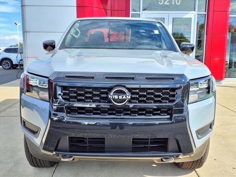 New 2026 Nissan Frontier SV image 2