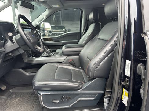 Used 2021 Ford F150 Lariat AWD/4WD image 9