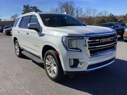 Certified 2022 GMC Yukon SLT w/ SLT Premium Package image 2