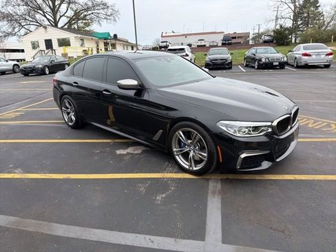 Used 2018 BMW M550i xDrive w/ Driving Assistance Package image 4