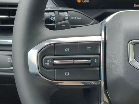 New 2026 GMC Acadia Elevation image 21