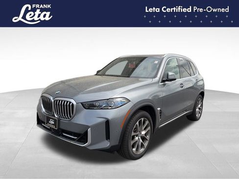 Used 2024 BMW X5 xDrive40i w/ Premium Package image 1