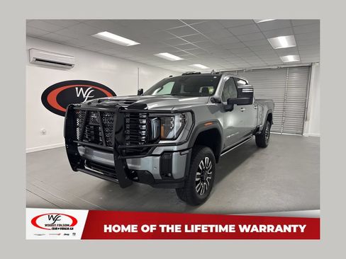 Used 2025 GMC Sierra 3500 Denali Ultimate AWD/4WD image 1
