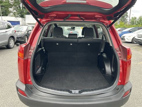 Used 2015 Toyota RAV4 Limited w/ Technology Package AWD/4WD image 9
