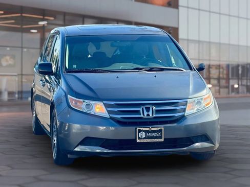 Used 2011 Honda Odyssey EX-L image 24