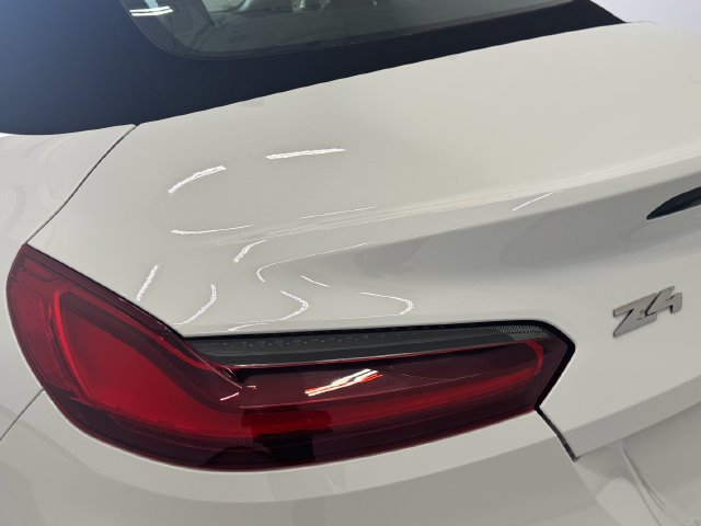 Used 2025 BMW Z4 M40i w/ Premium Package RWD image 12
