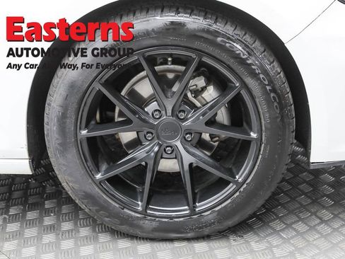 Used 2020 Chevrolet Malibu LT image 31