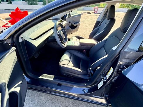 Used 2025 Tesla Model 3 RWD image 24