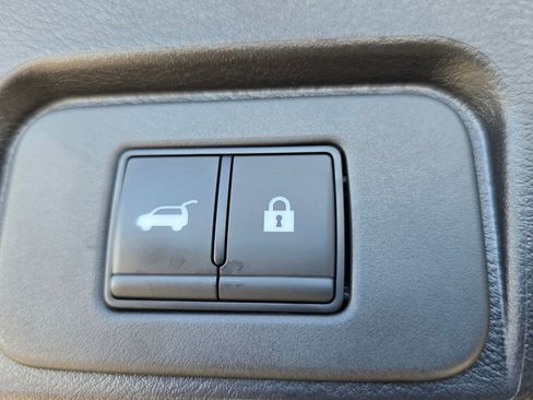 Used 2025 Nissan Rogue SV w/ Rock Creek Premium Package AWD/4WD image 13