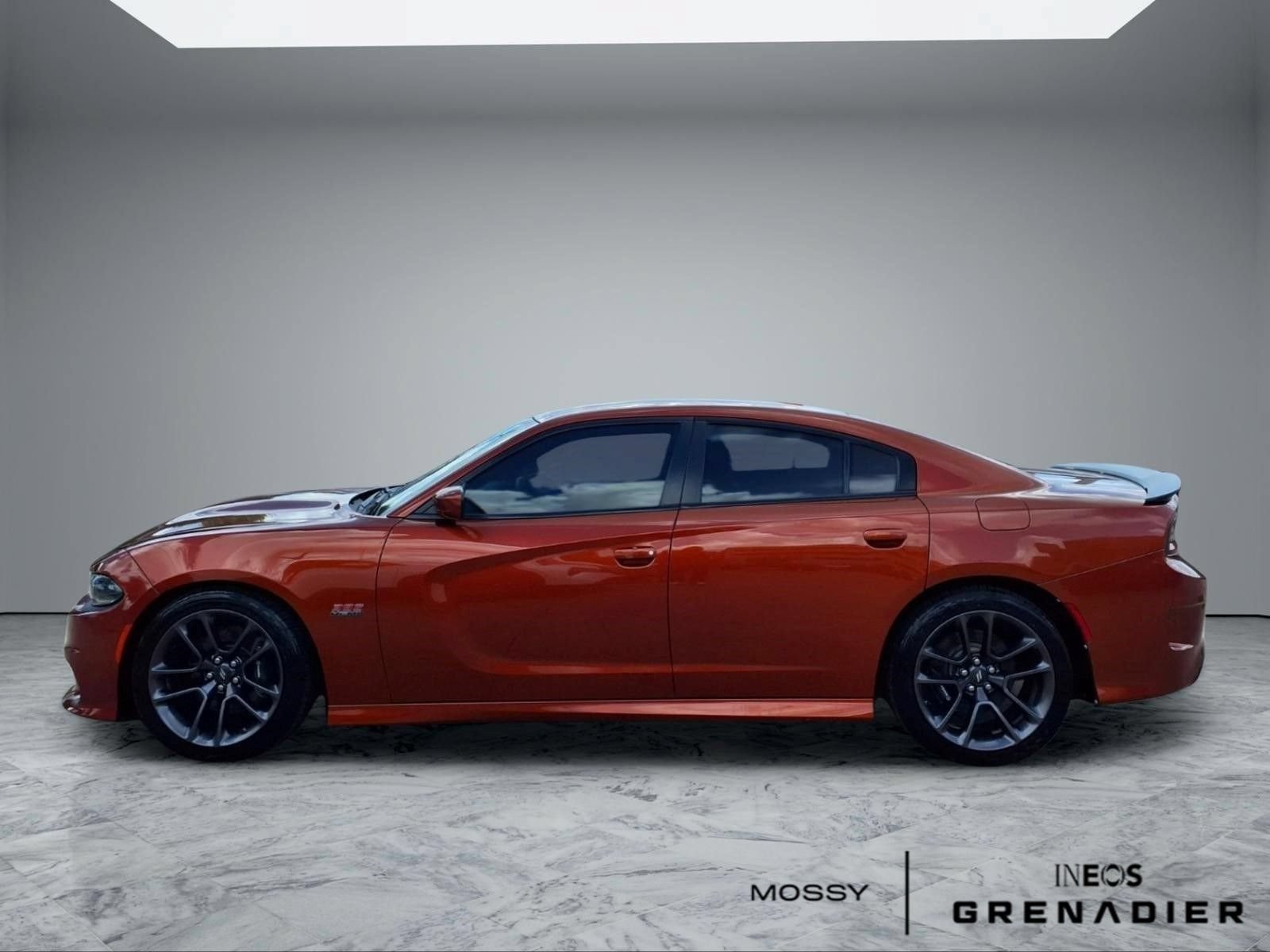 Used 2020 Dodge Charger Scat Pack RWD image 5