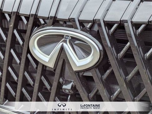 New 2026 INFINITI QX80 4WD image 9