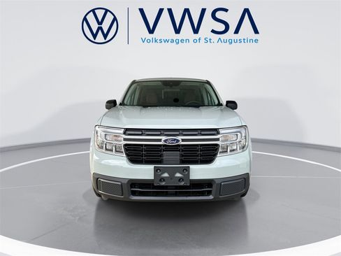 Used 2024 Ford Maverick Lariat image 2