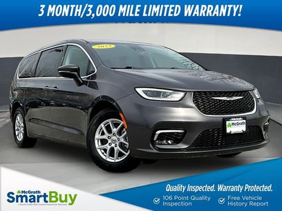Used 2023 Chrysler Pacifica Touring-L