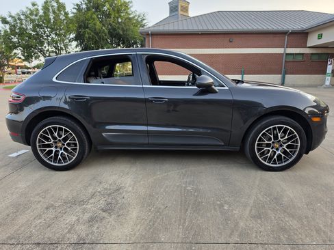 Used 2017 Porsche Macan S AWD/4WD image 8