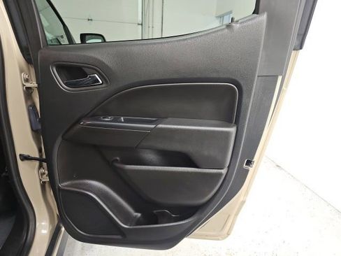 Used 2022 Chevrolet Colorado ZR2 image 30