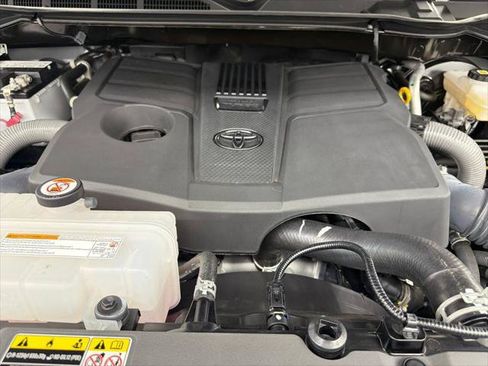 Certified 2026 Toyota Tundra Platinum AWD/4WD image 41