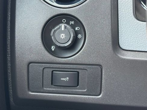 Used 2013 Ford F150 XLT w/ Luxury Equipment Group RWD image 33