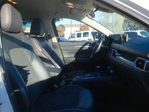 Used 2020 MAZDA CX-5 Touring image 32