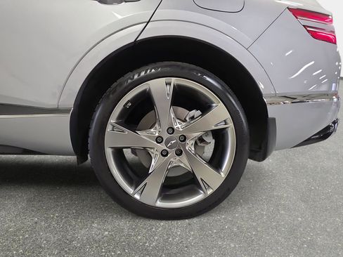 Used 2024 Genesis GV80 2.5T w/ Prestige Package image 32