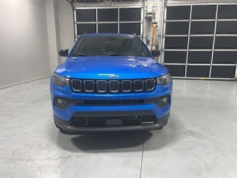 New 2026 Jeep Compass Latitude image 2