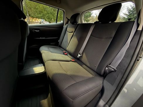 Used 2017 Nissan Leaf S w/ Charge Package image 24