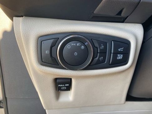 Used 2020 Lincoln Nautilus Reserve image 16