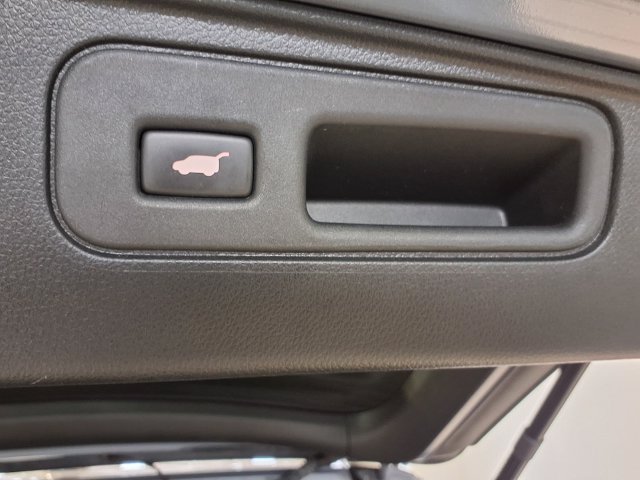 Used 2024 Honda Passport Black Edition image 25