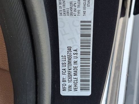 Used 2021 RAM 1500 Limited AWD/4WD image 29