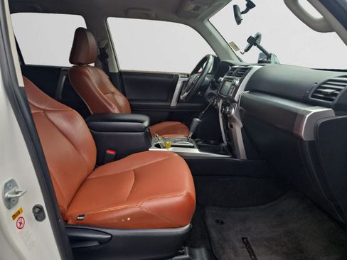 Used 2018 Toyota 4Runner SR5 RWD image 15
