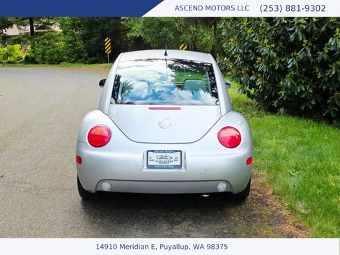 Used 2002 Volkswagen Beetle GLS FWD image 4