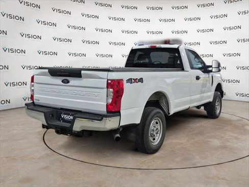 Used 2022 Ford F250 XL w/ Power Equipment Group image 5