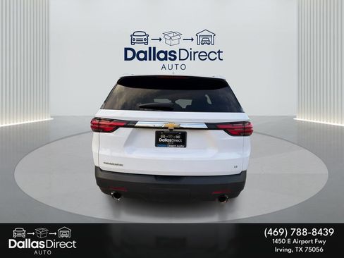 Used 2023 Chevrolet Traverse LT image 7