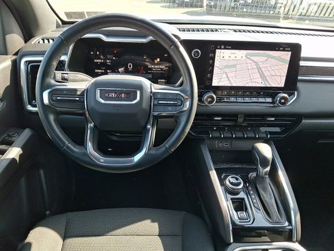 Used 2025 GMC Canyon Elevation w/ Convenience Package image 11