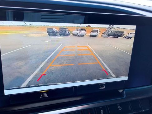 Used 2024 Chevrolet Silverado 1500 RST w/ Z71 Off-Road Package image 27